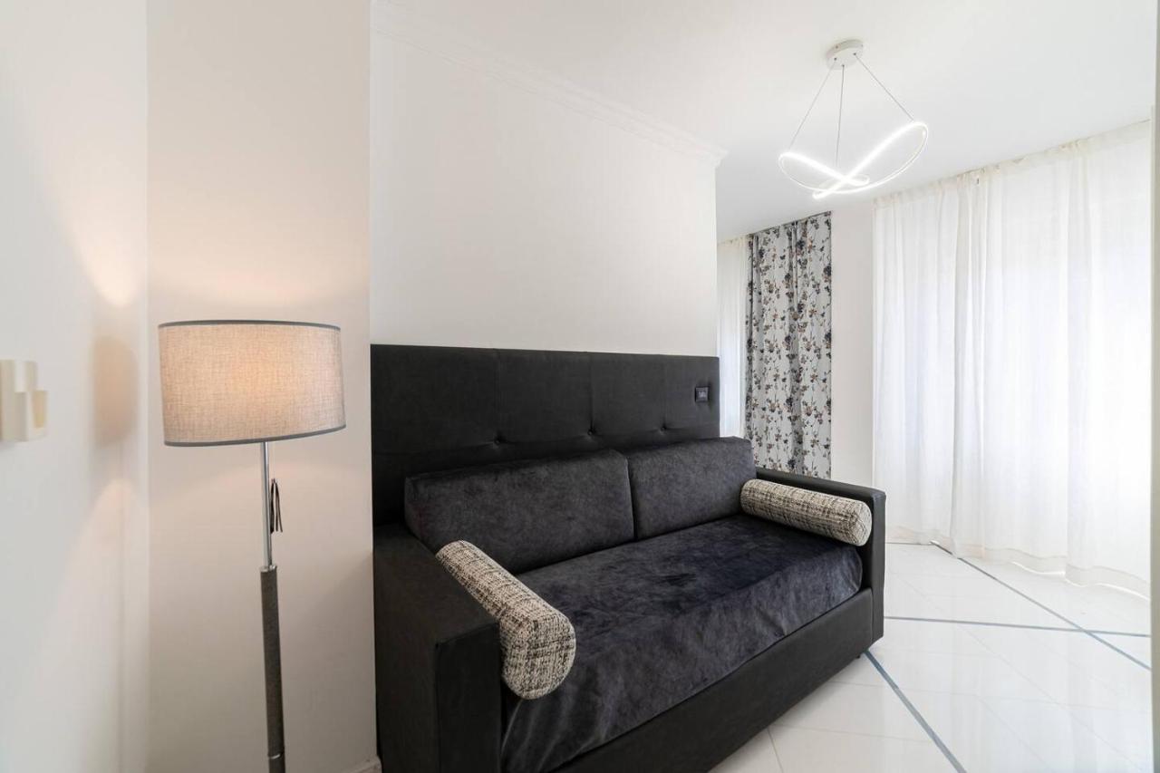 Apartments Hotel Real Suite Napoli Chiaia Mergellina 외부 사진
