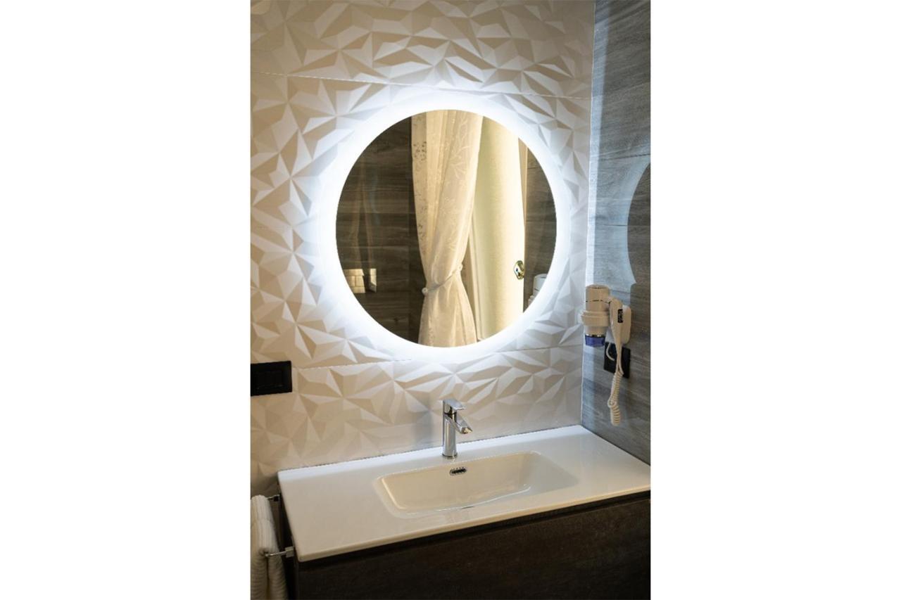 Apartments Hotel Real Suite Napoli Chiaia Mergellina 외부 사진
